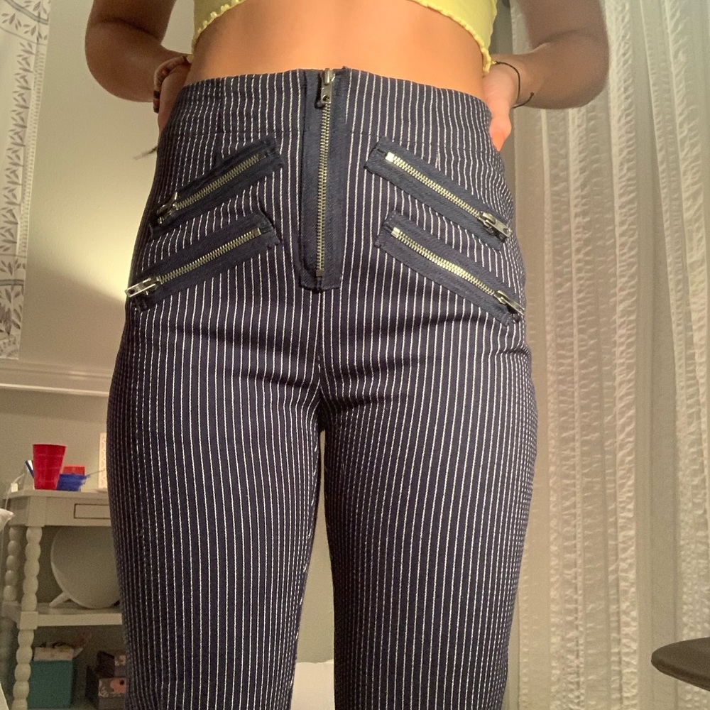 BRAND NEW Urban Outfitters high rise stripedpants